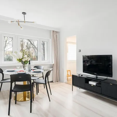 Grunwald Jesienna Apartment Comfort By Noclegi Renters Poznan Exterior photo