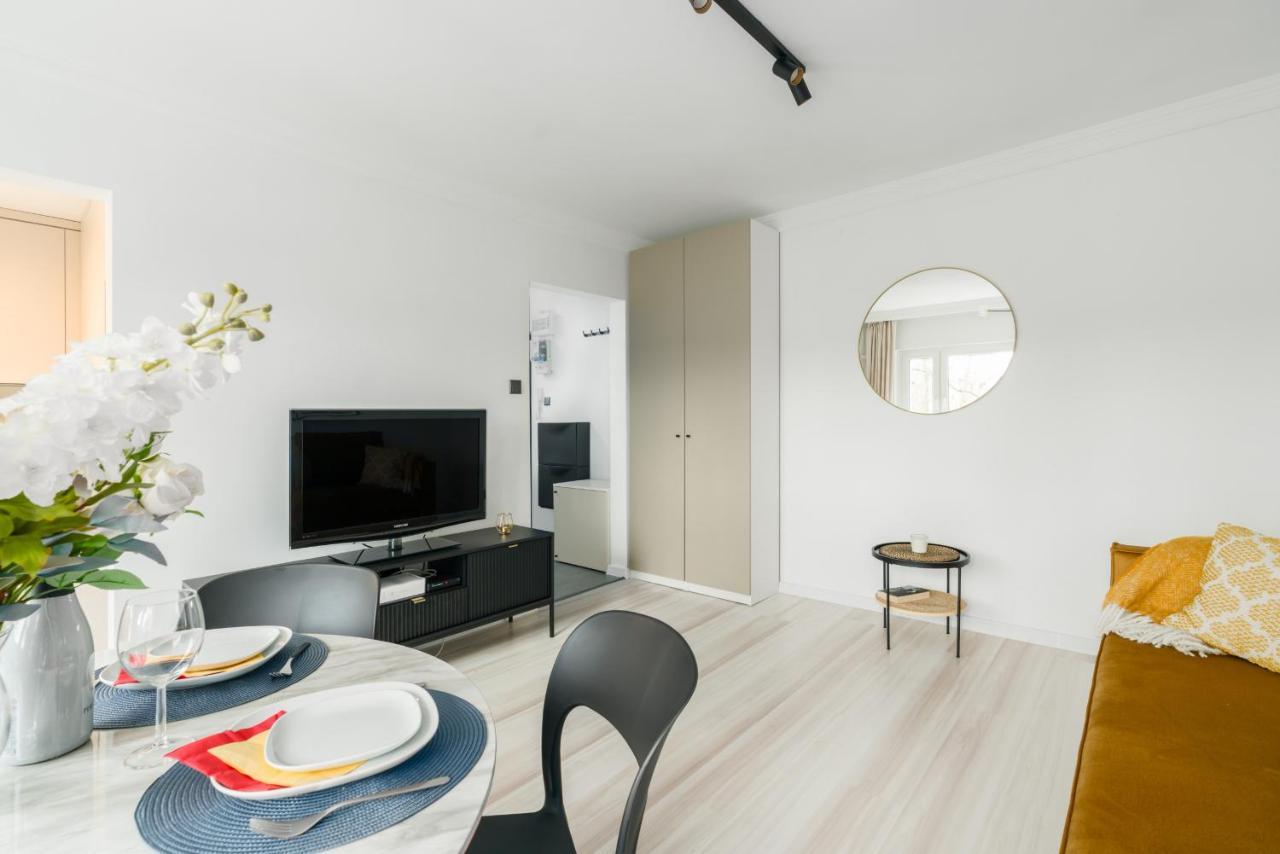 Grunwald Jesienna Comfort By Renters Apartment Posen